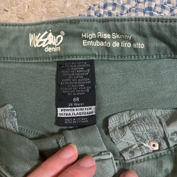 Mossimo Denim green skinny jeans, size 6R, 28 waist - Picture 3 of 5